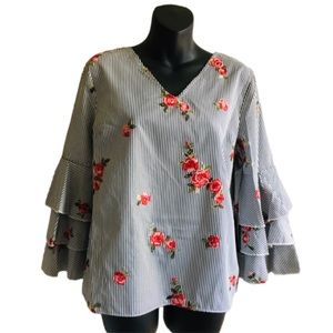 NWT MAXSPORT Floral Embroidery Top. Size M